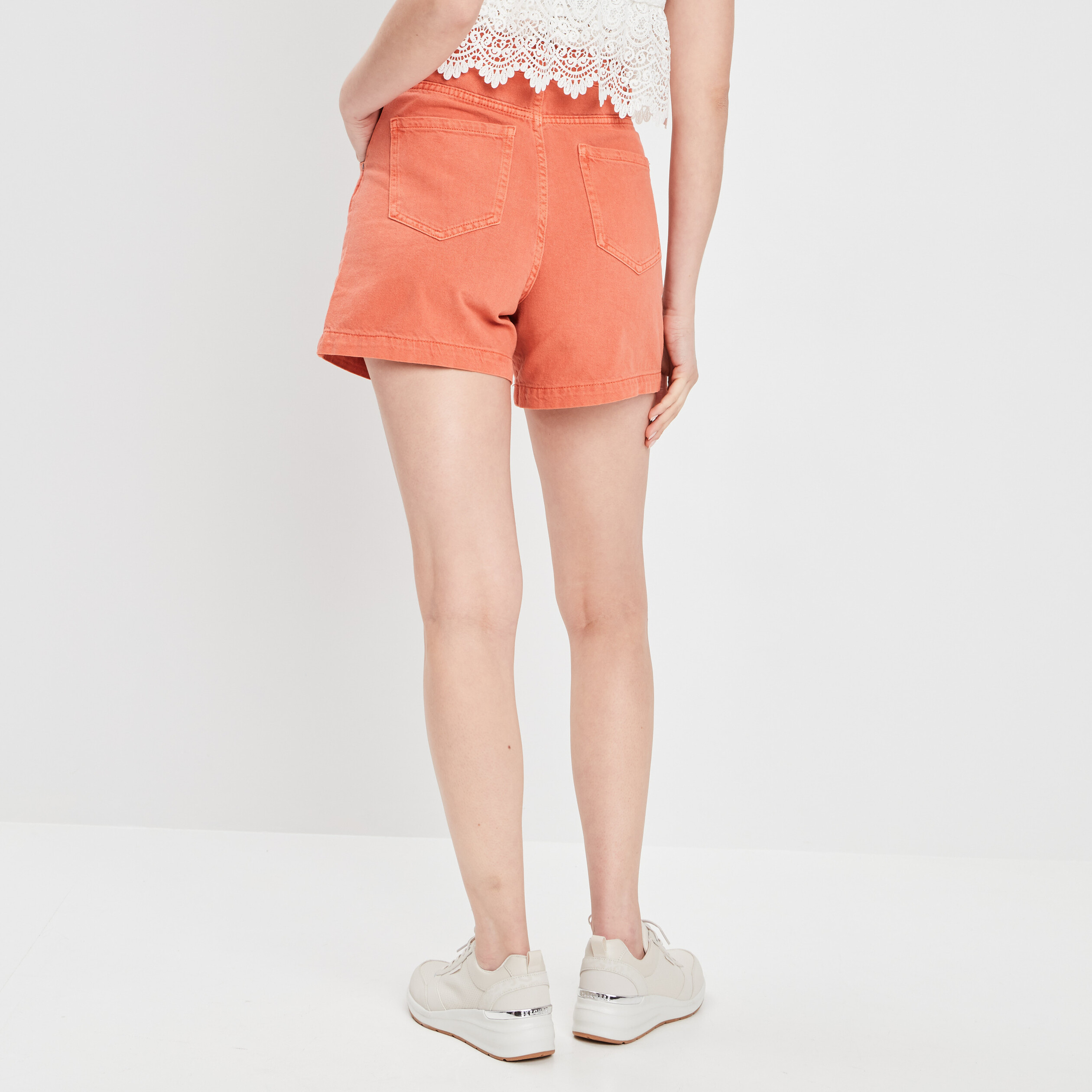 Short droit en jean rouge corail femme | La Halle