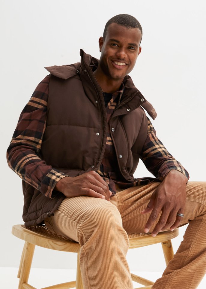 Steppweste mit abnehmbarer Kapuze aus recyceltem Polyester