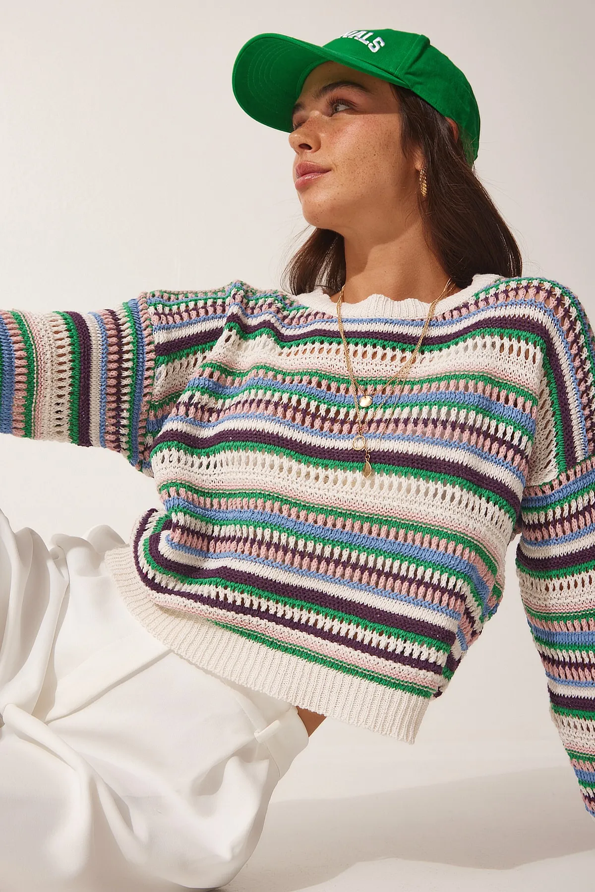 Happiness İstanbul  Cremeblauer Strickpullover mit durchbrochenen Streifen für Damen MC00205