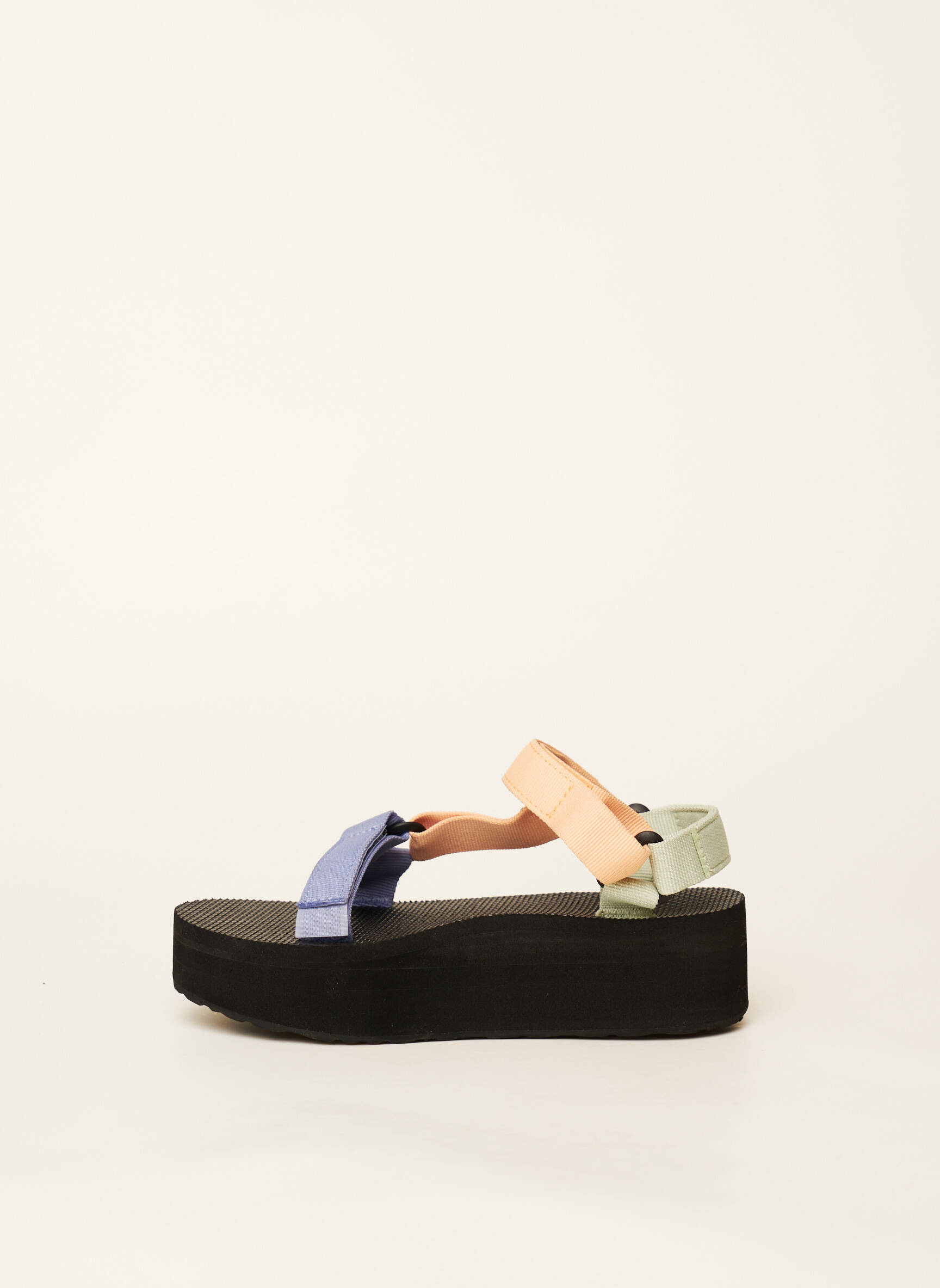 Teva Sandales Nu Pieds Femme couleur multi