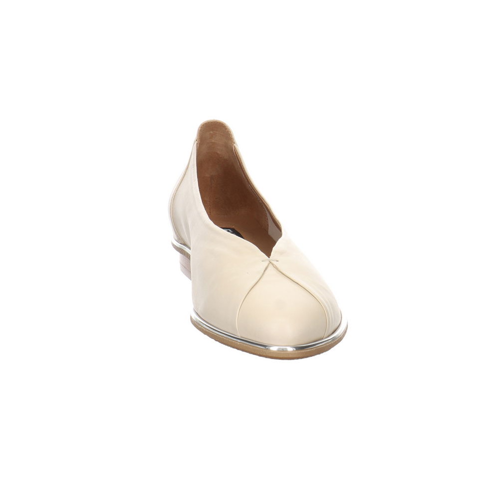 Everybody Beta Ballerina