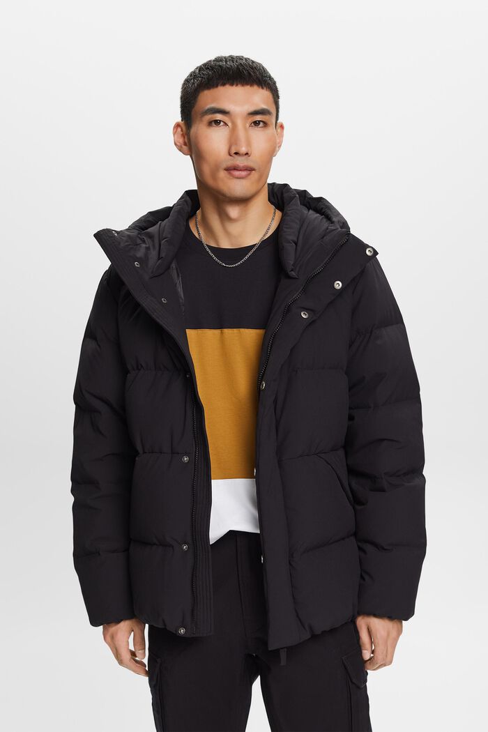 Daunenjacke mit Kapuze