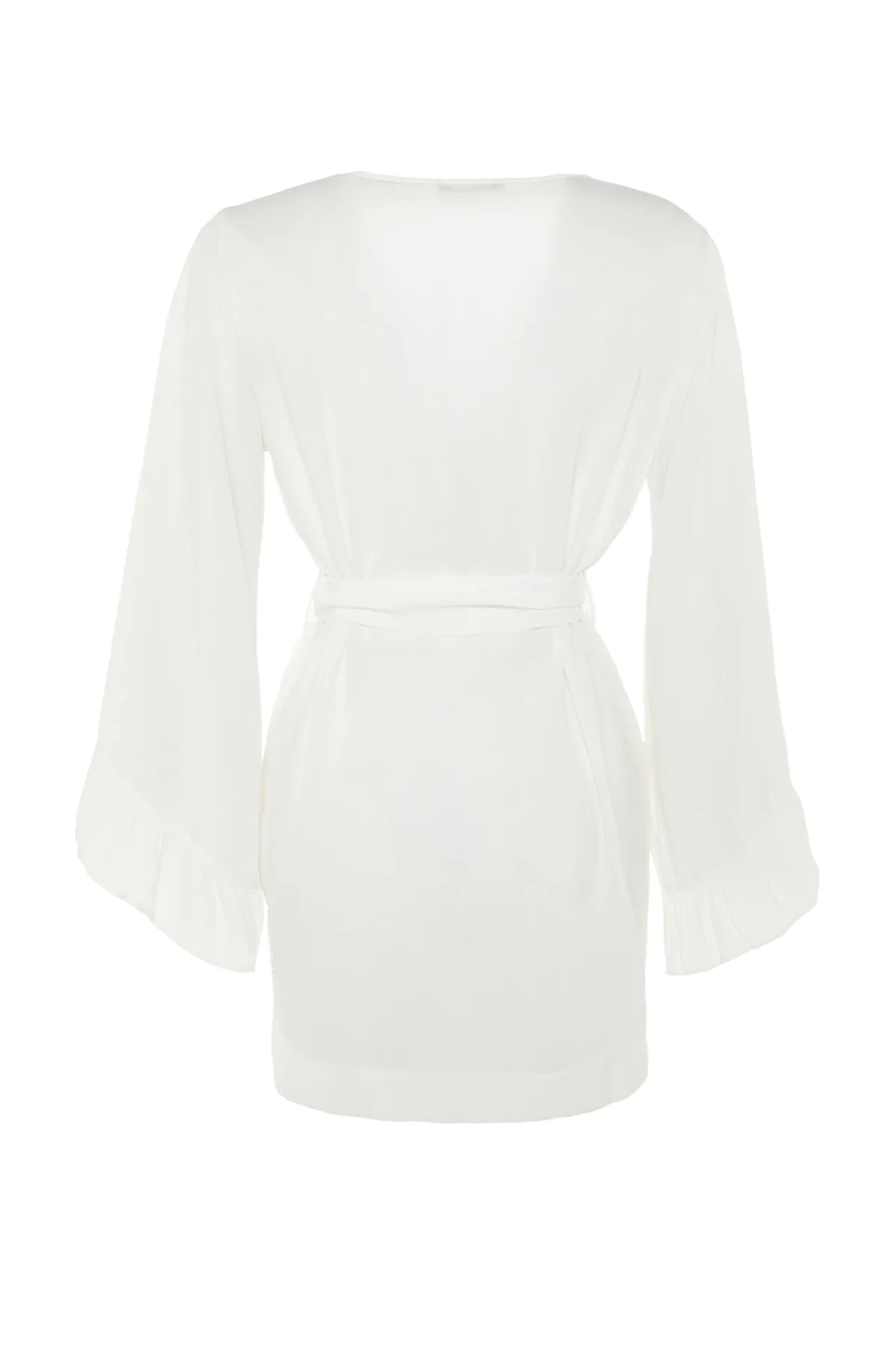 Trendyol Collection  Ecrufarbener Mini-Kimono und Kaftan mit gewebtem Volant und Gürtel TBESS21KM0002