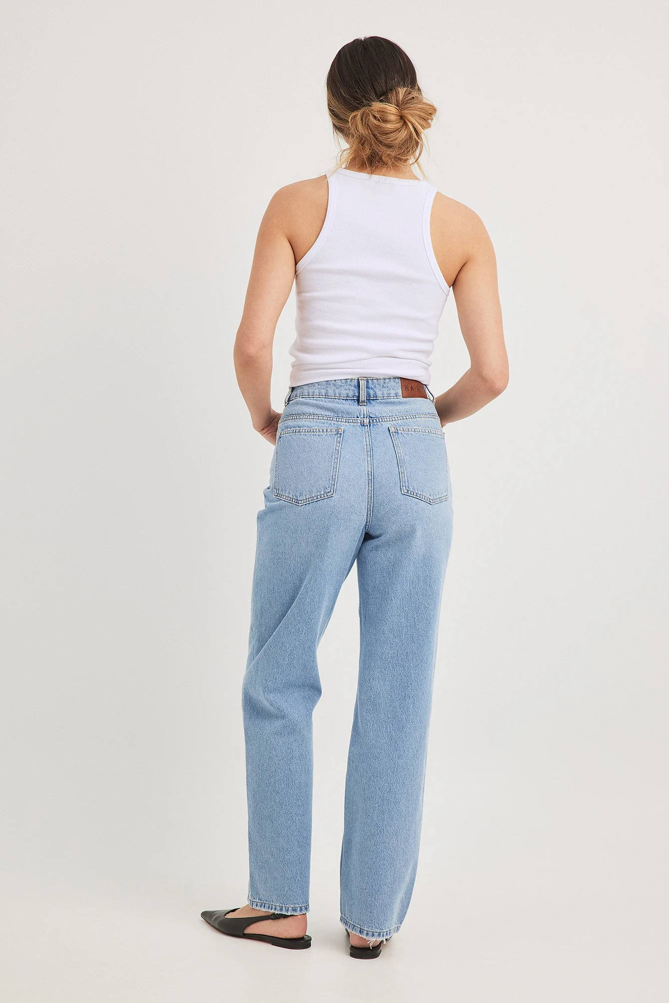 Gerade Knöcheljeans mit hoher Taille
