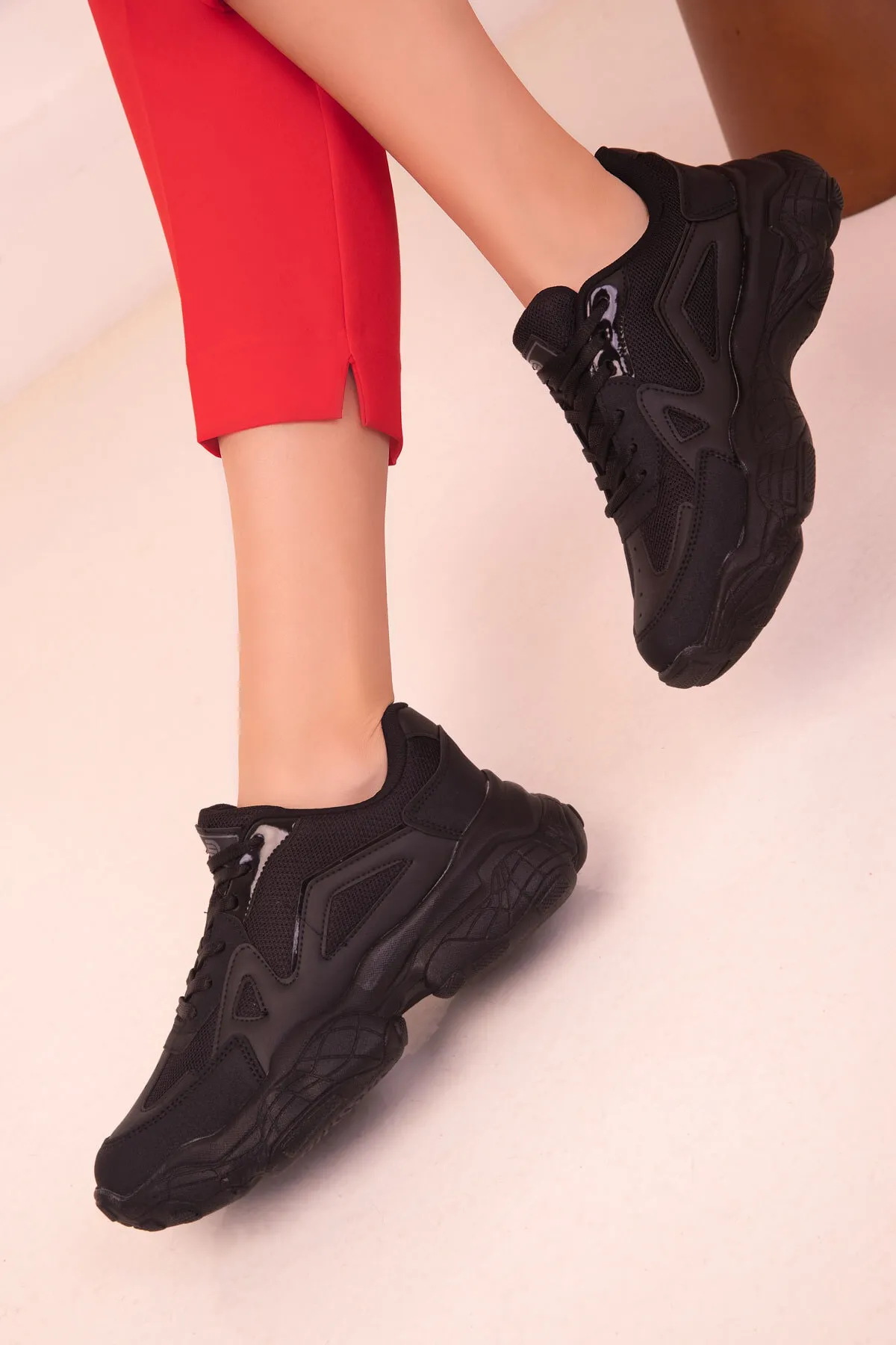 SOHO  Schwarz-Schwarze Damen Sneakers 18148