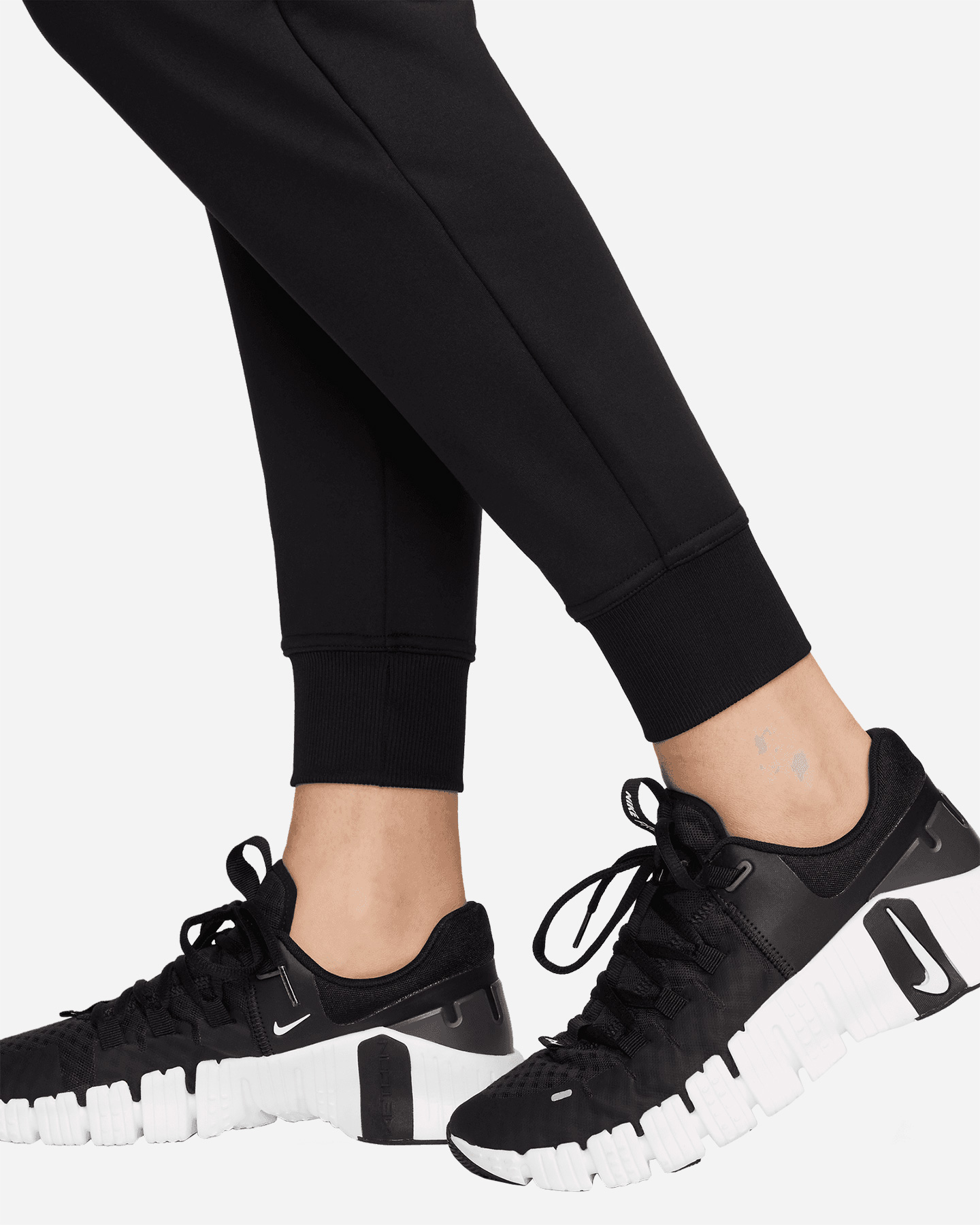 Spodnie treningowe Nike One Tf Jogger W FB5431-010