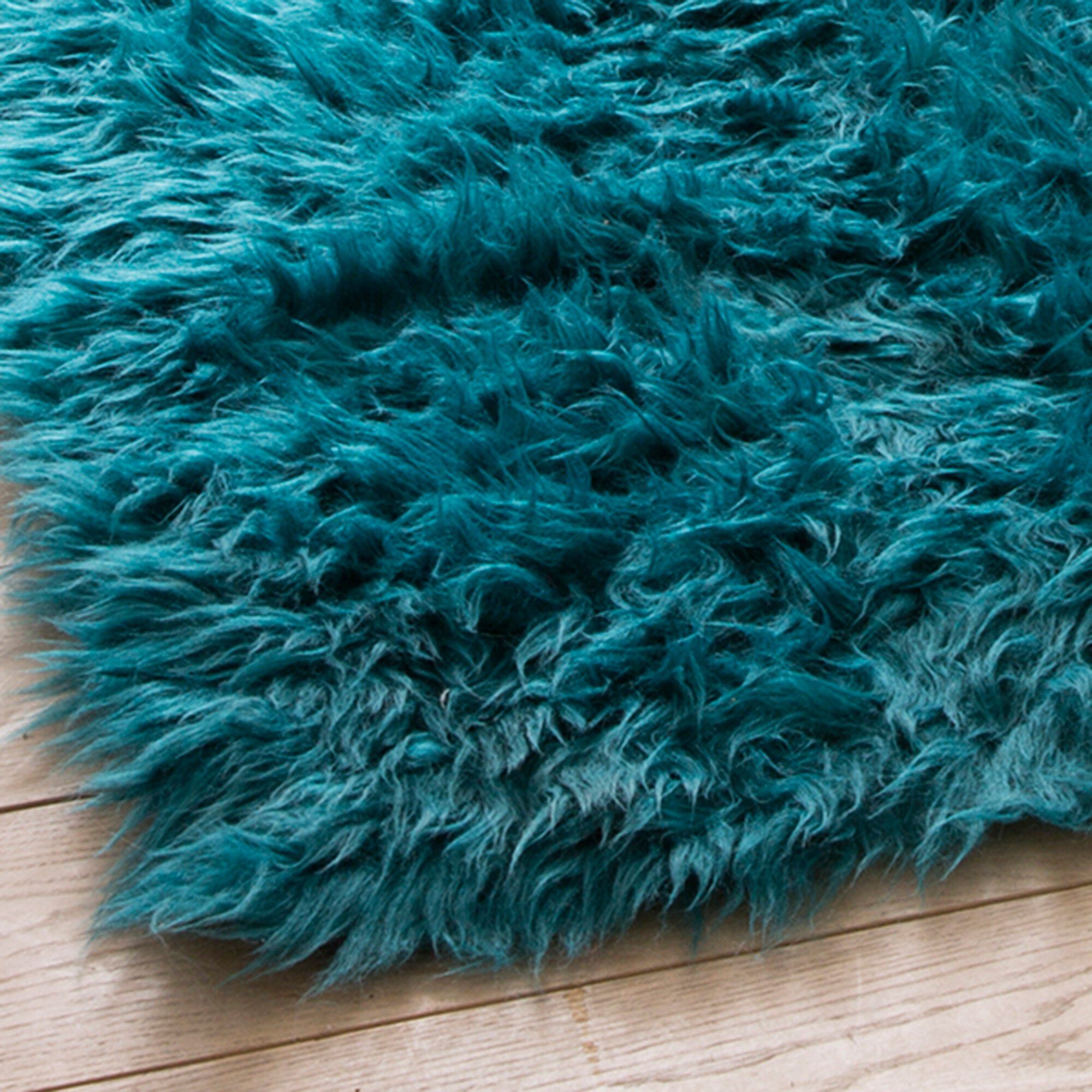 Tapis poils longs