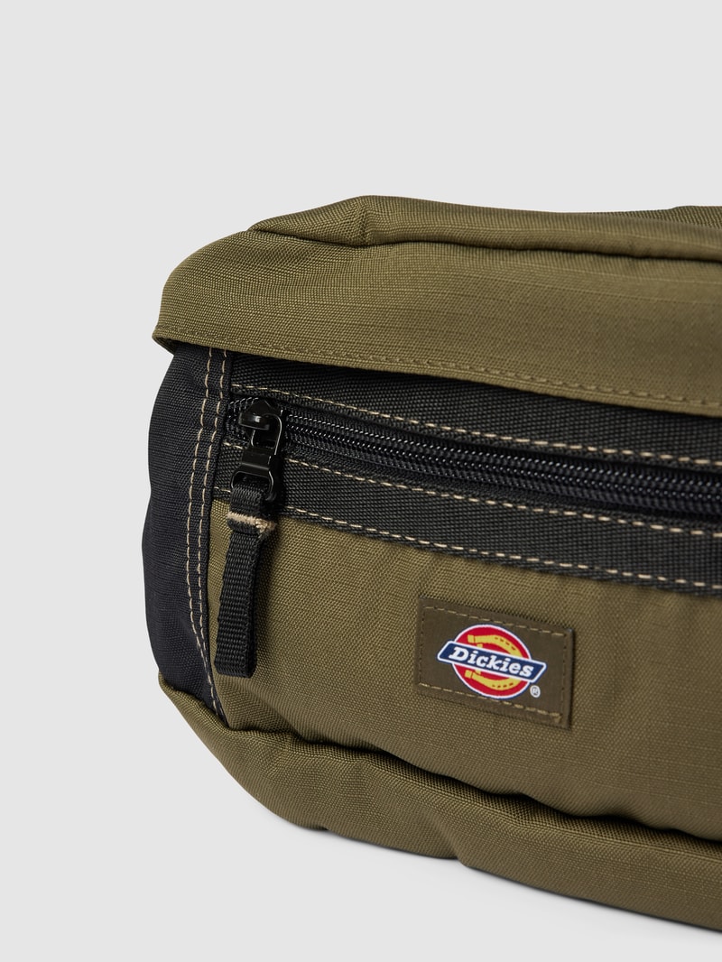 Bauchtasche mit Label-Patch Modell 'ASHVILLE' in khaki