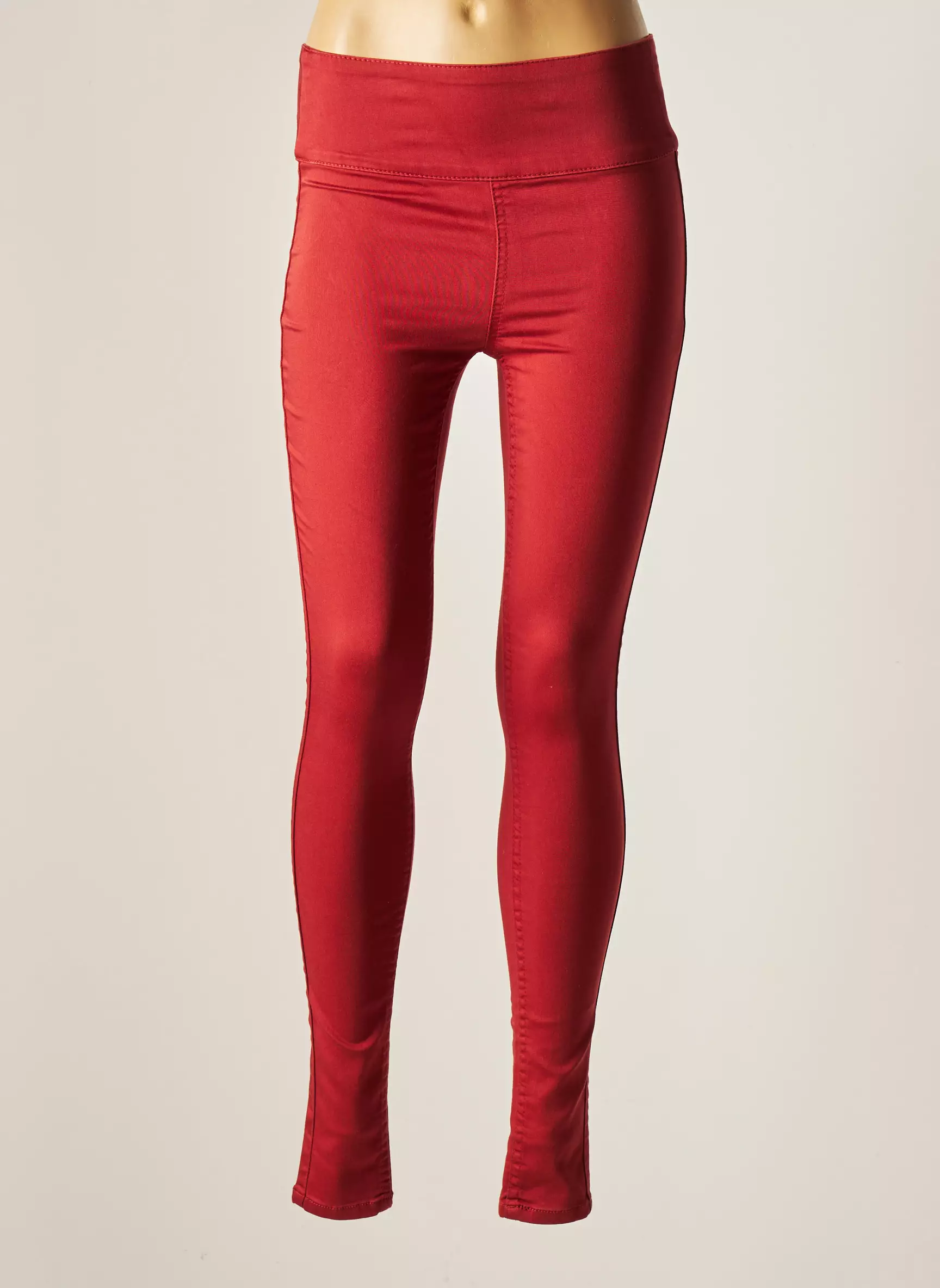Pieces Pantalons Slim Femme couleur rouge