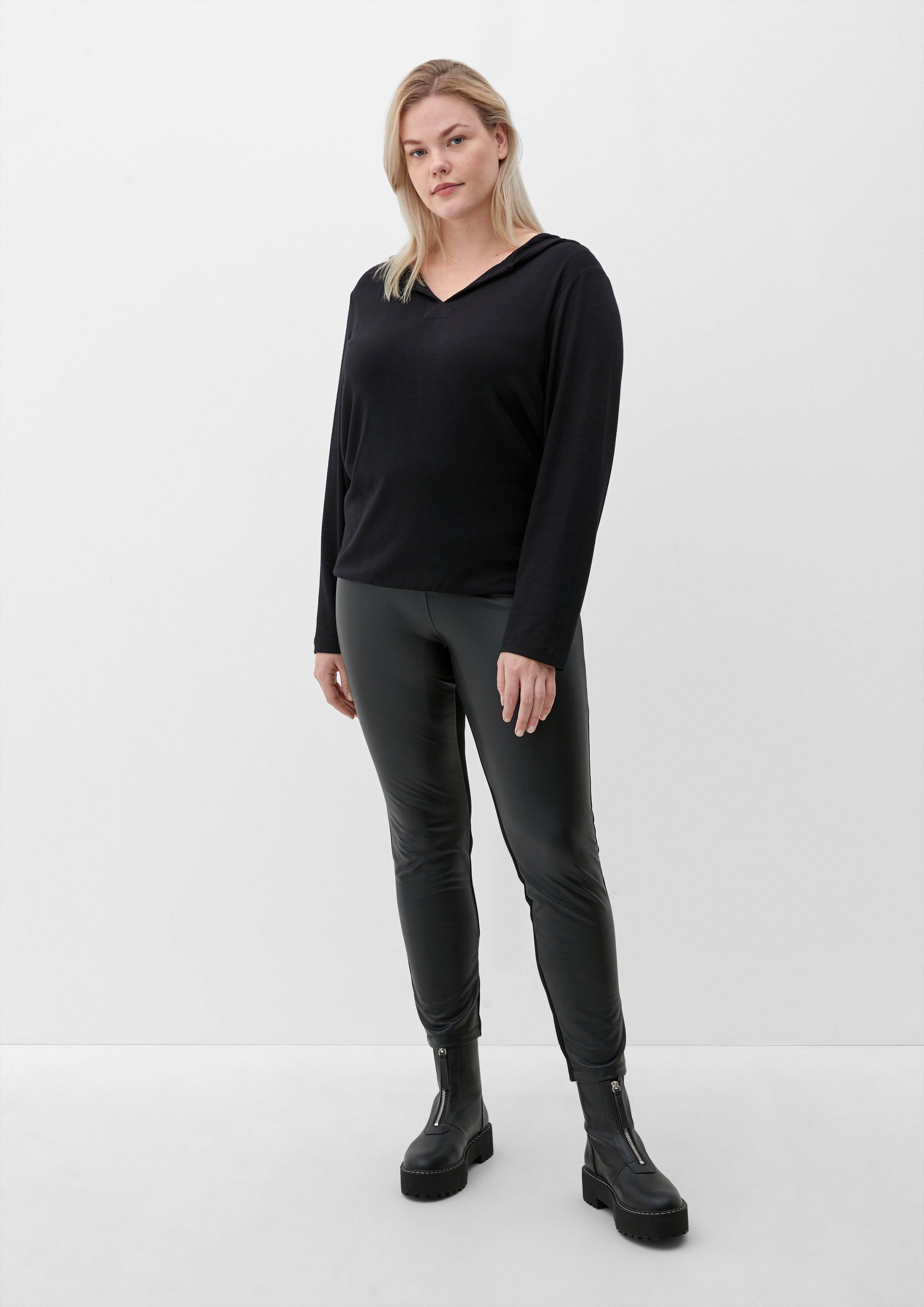 Hoodie mit V-Ausschnitt  2126001-9999