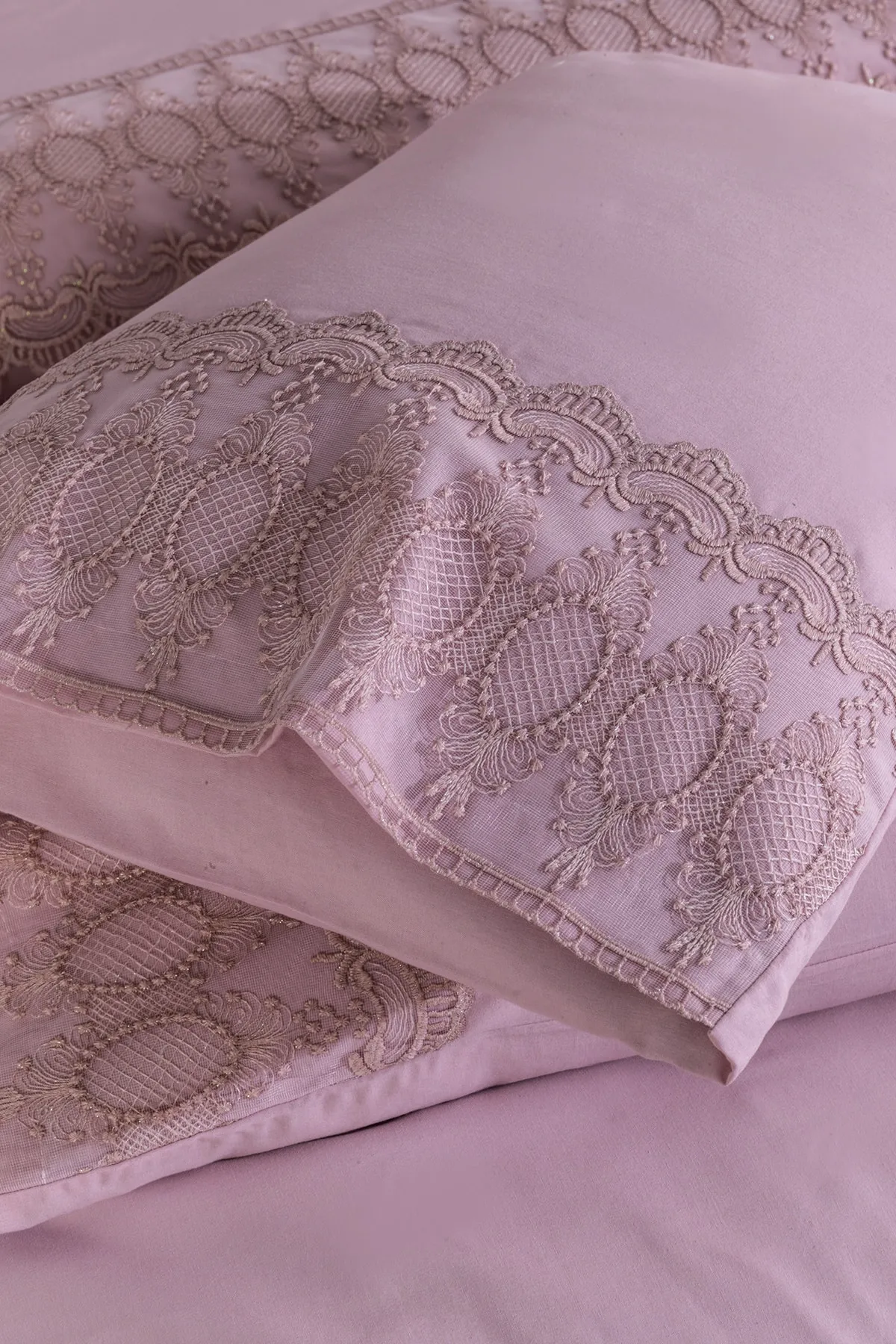 Çeyiz Diyarı  Bettwäsche-Set Simona Dowry aus französischer Spitze, Puder