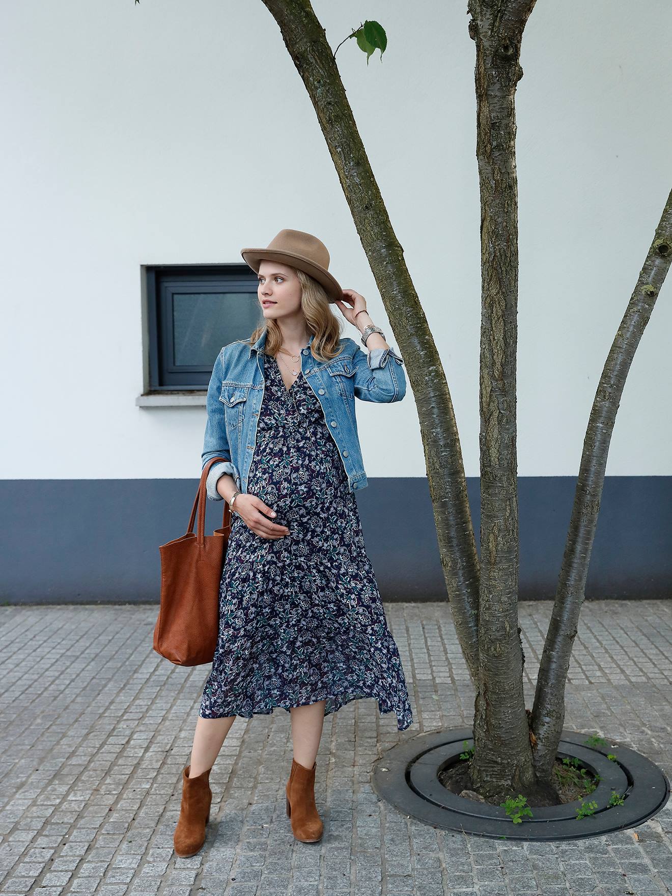 Robe longue crêpe imprimé grossesse et allaitement bleu aop
