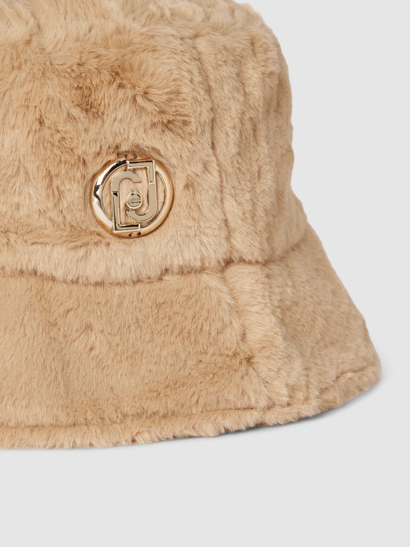 Fischerhut mit Kunstfell Modell 'Cloche' in offwhite