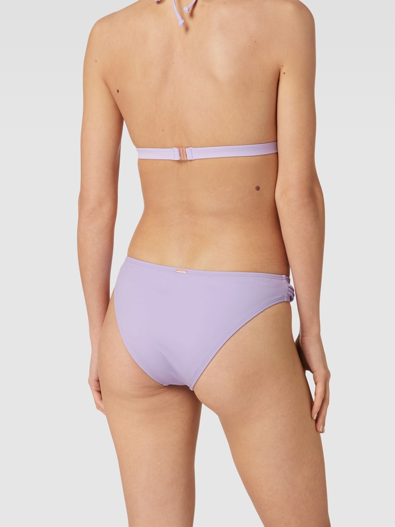 Bikini-Slip mit Streifenmuster Modell 'CRUZ' in flieder