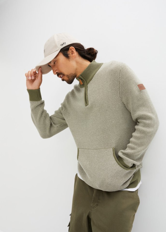 Pullover mit Stehkragen