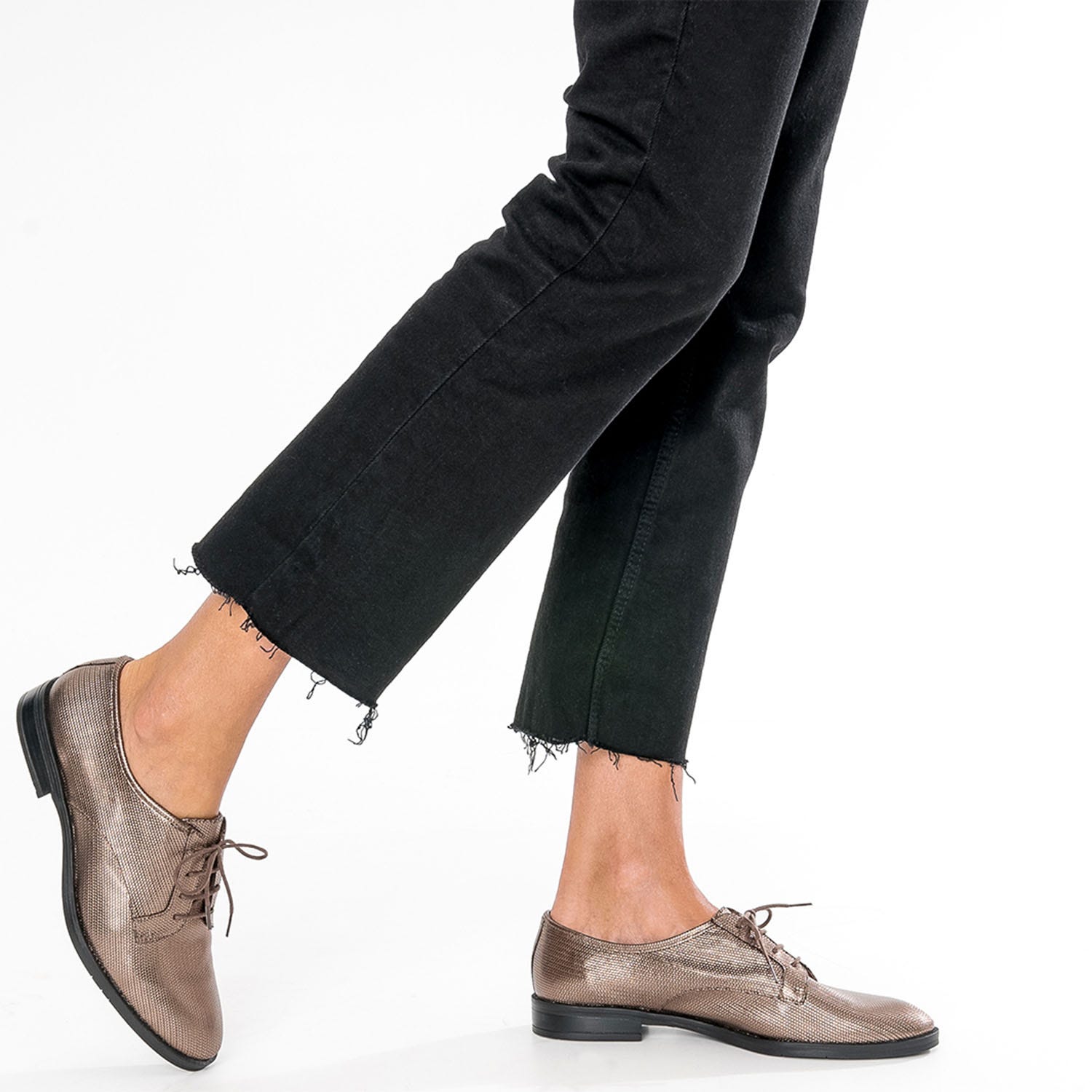Derby ERAM FLEX bronze en cuir embossé éco-conçu