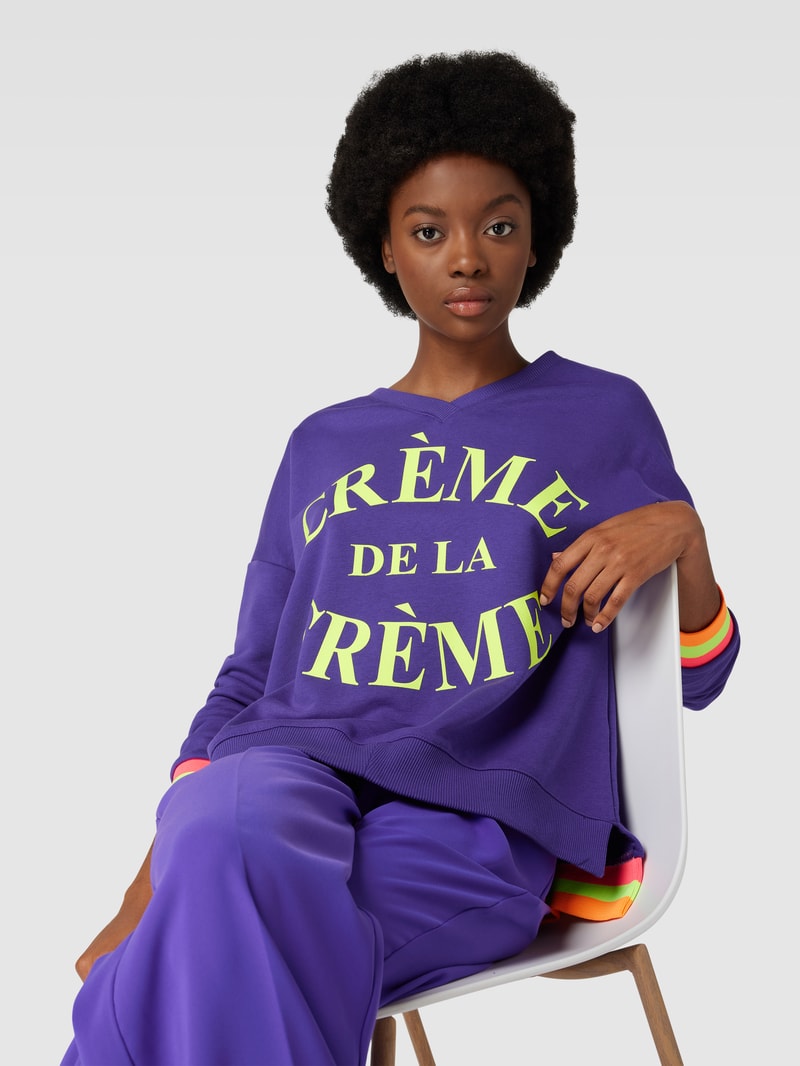 Sweatshirt mit Statement-Print in lila
