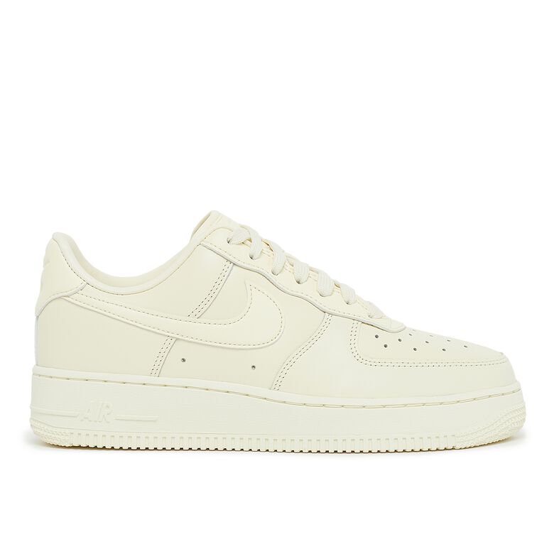 NIKE Air Force 1 '07 Fresh coconut milk/coconut milk