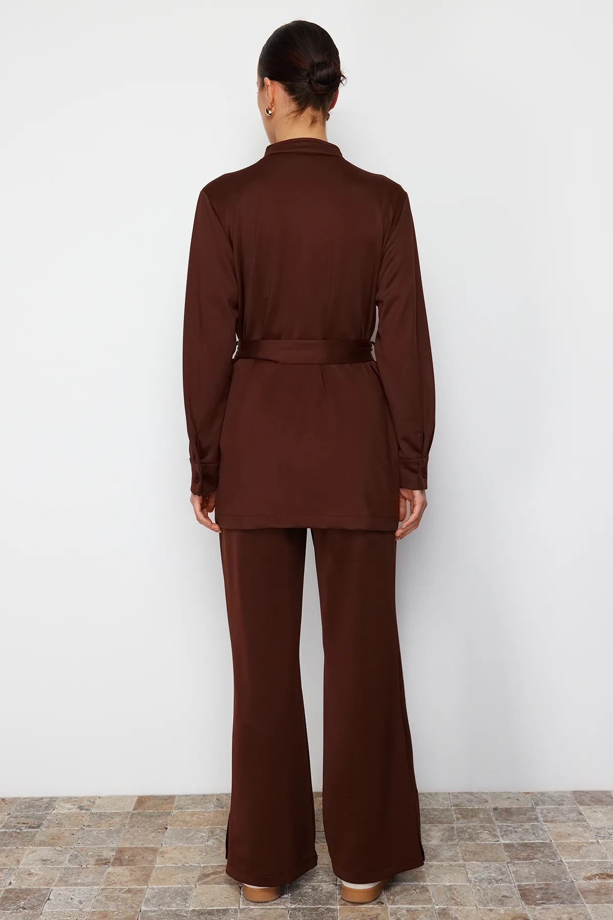 Trendyol Modest  Hellbrauner Taucher-/Tauchanzug mit Gürteltasche und gestricktem Unterteil und Oberteil TCTSS24US00043