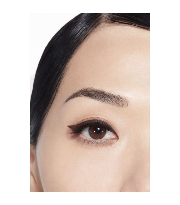 LE LINER DE CHANEL-Eye-liner liquide haute précision, longue tenue et waterproof
