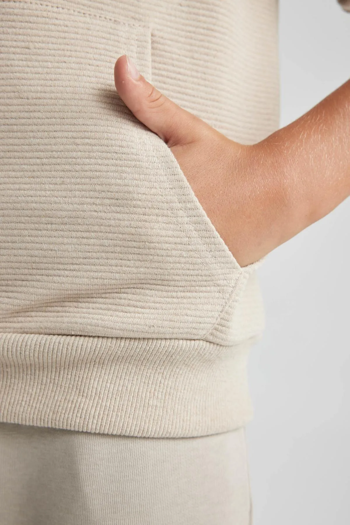 DeFacto  Kapuzenpullover mit regulärer Passform für Jungen
