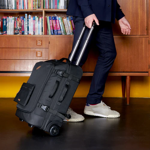 Berlin small black 2-wheel soft suitcase