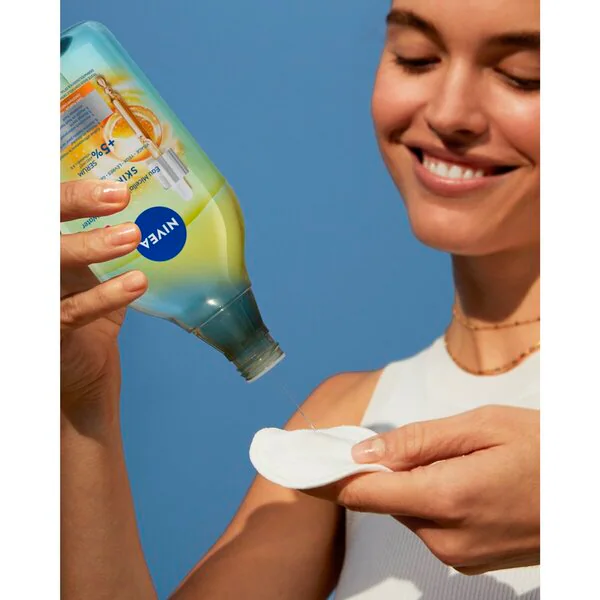 NIVEA Skin Glow micelárna voda 400 ml - Citlivá pleť