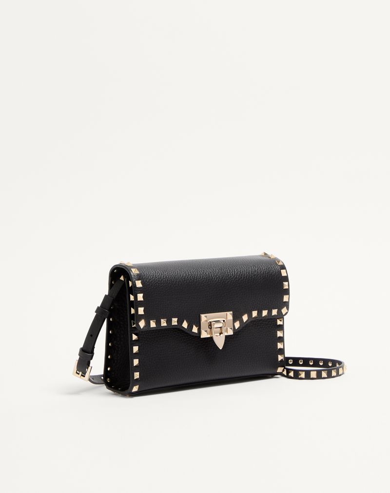 Bolsa de ombro pequena Rockstud em couro de bezerro granulado