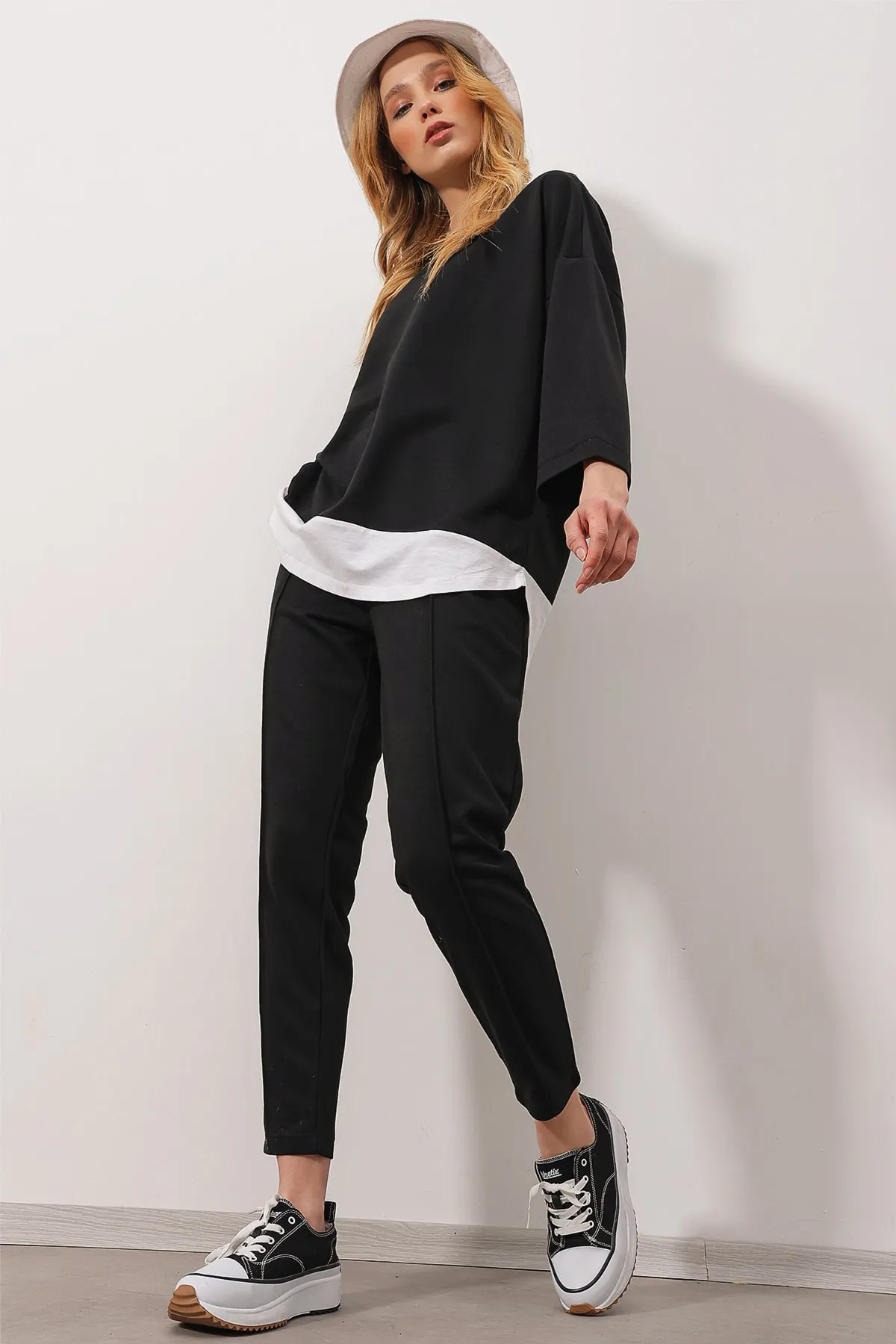 Trend Alaçatı Stili  Zweiteiler - Schwarz - Regular Fit
