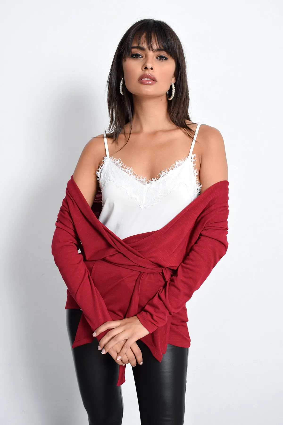 Cool & Sexy  Damen-Unterhemd aus weißer Spitze LPP5008