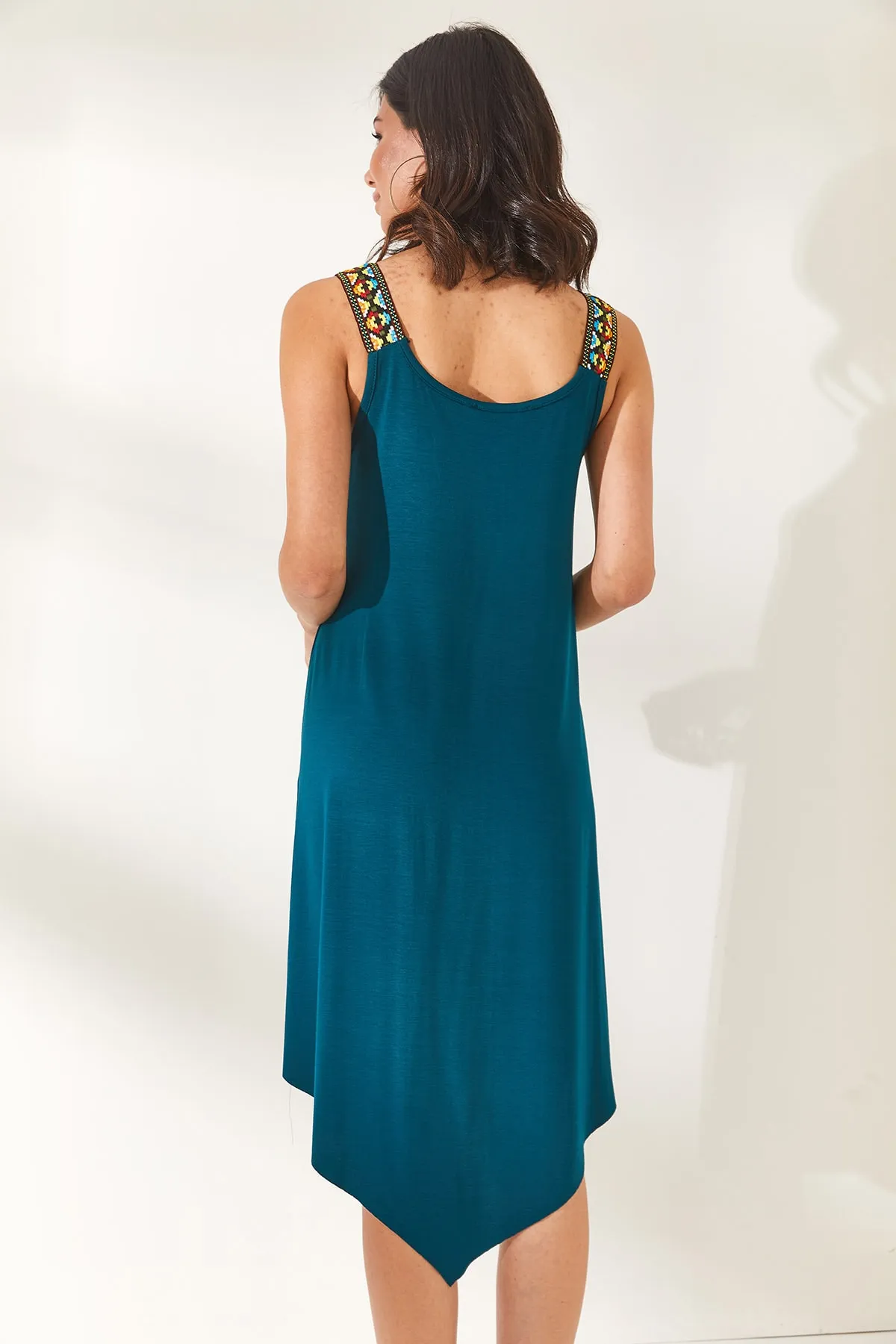 Olalook  Petrolgrünes, asymmetrisches Ethno-Trägerkleid für Damen ELB-19000612