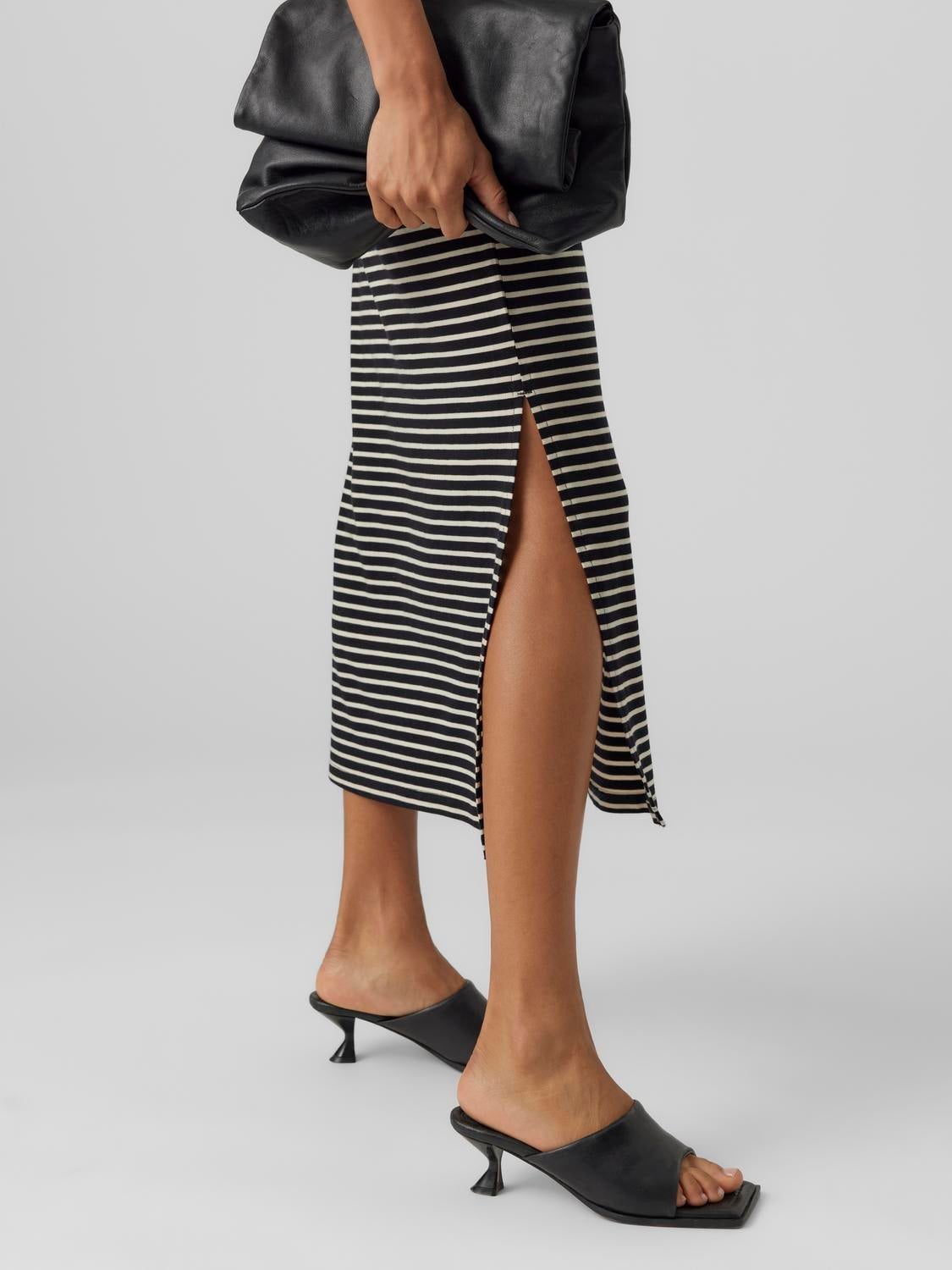 VMFIONA Langes Kleid