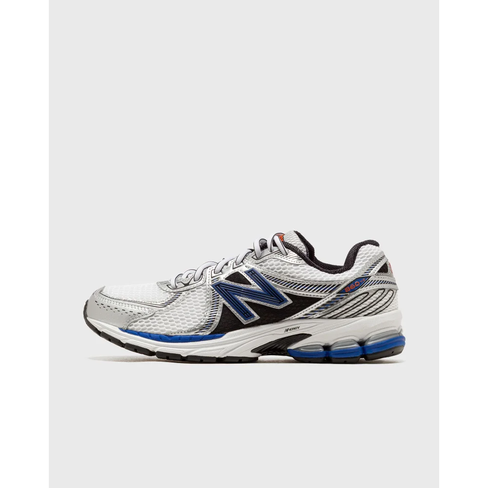 New Balance 860v2 ML860XB / weiss