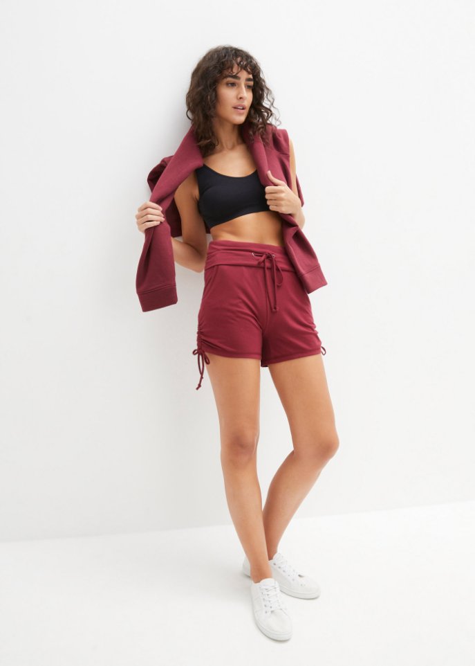 Shorts mit Raffung