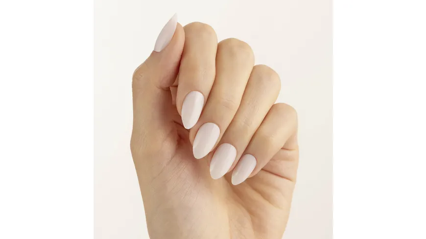 essence nails in style 15 KEEP IT BASIC