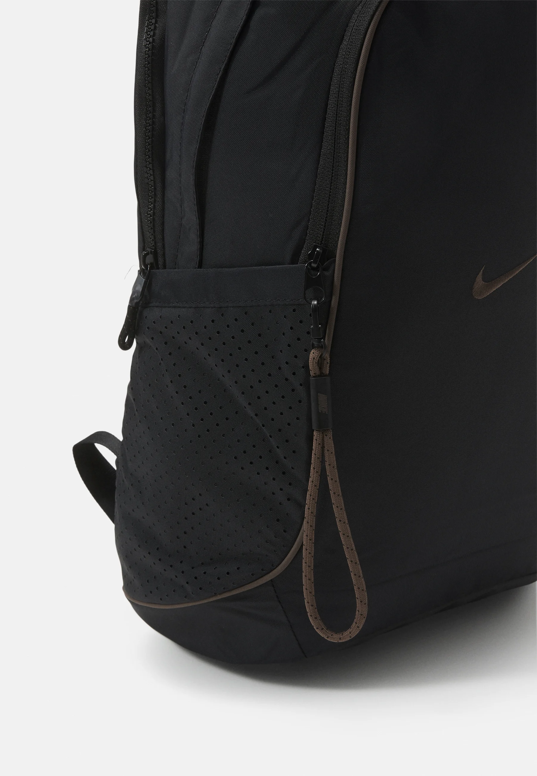 Mochila Nike Sportswear ESSENTIALS