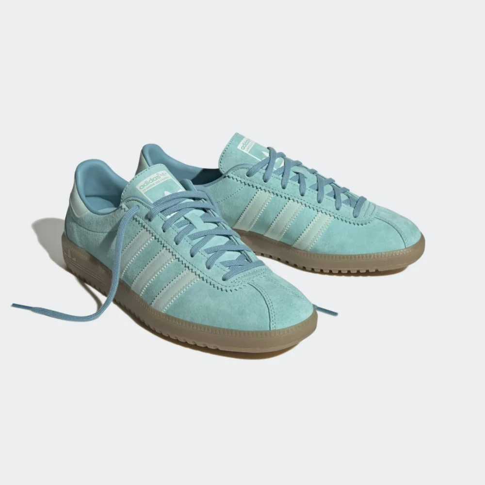 adidas Bermuda GY7387 / grün