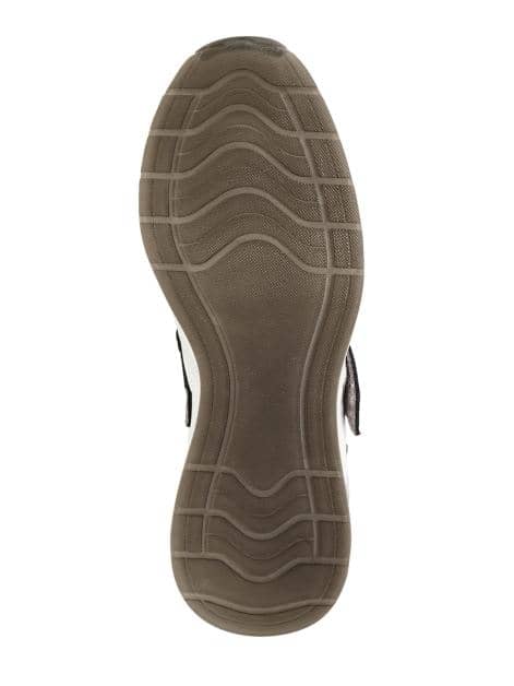 Klettslipper mit besonders hohem Keilabsatz