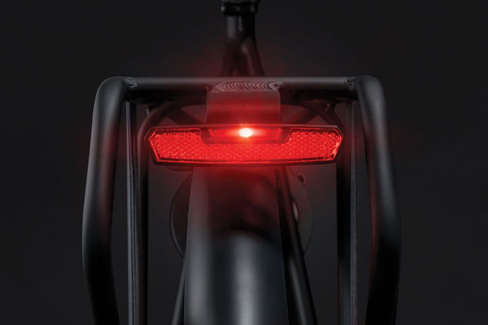 Axa Juno (6-12V) LED E-Bike-Rücklicht kaufen | Bike-Discount