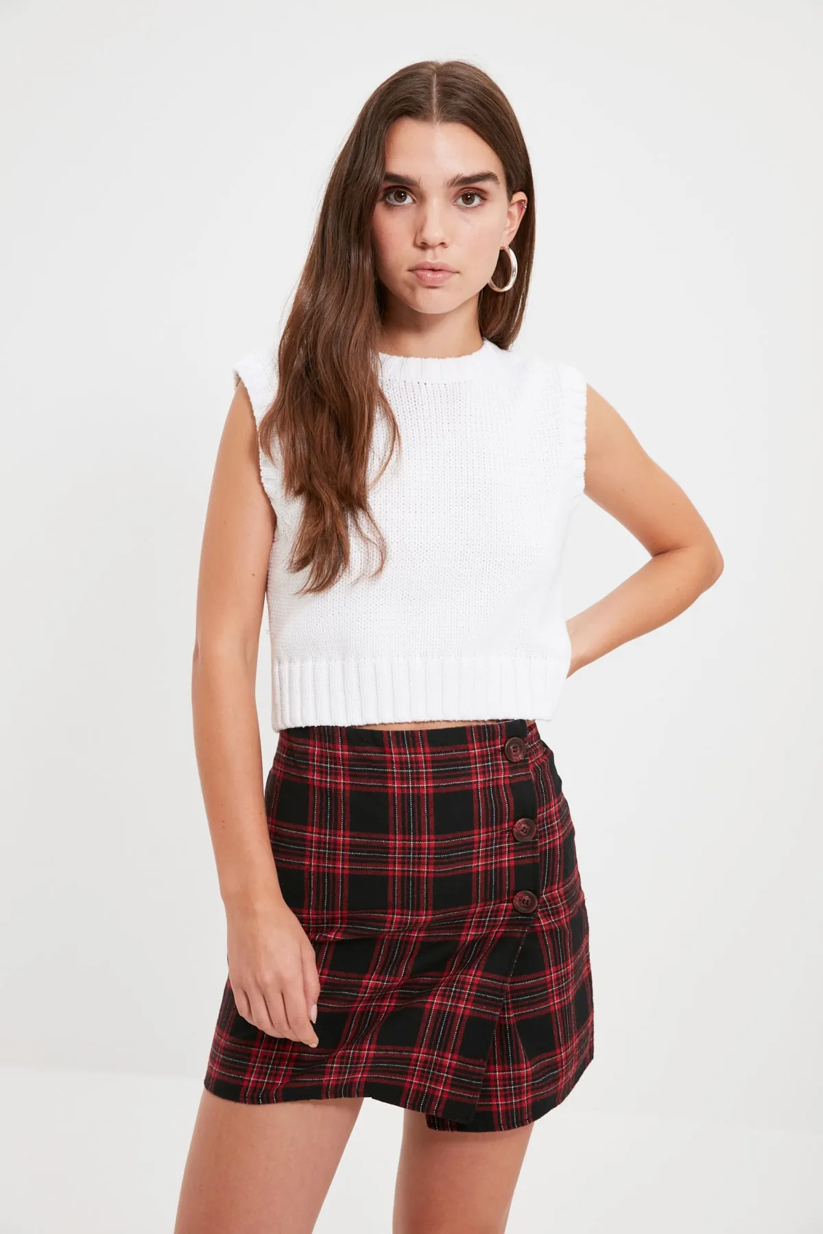 Trendyol Collection  Roter zweireihiger Mini-Webrock mit Karomuster TWOAW21ET0589