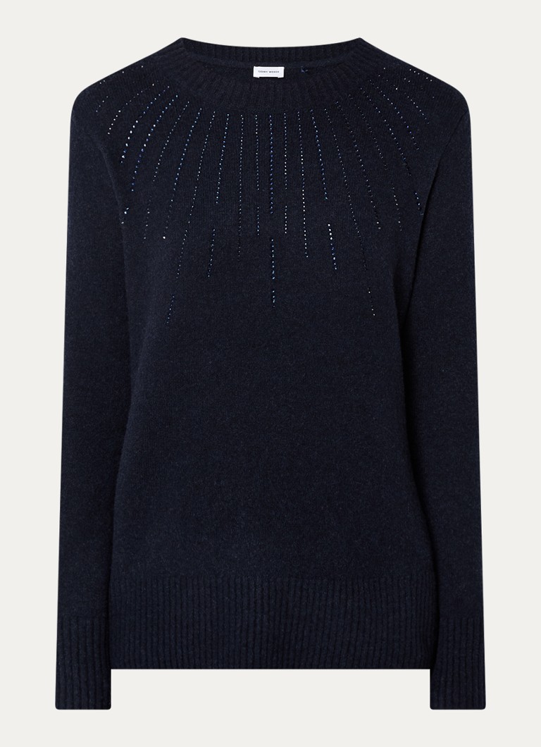 Maglione Gerry Weber in pregiata maglia di misto lana, impreziosito da strass.