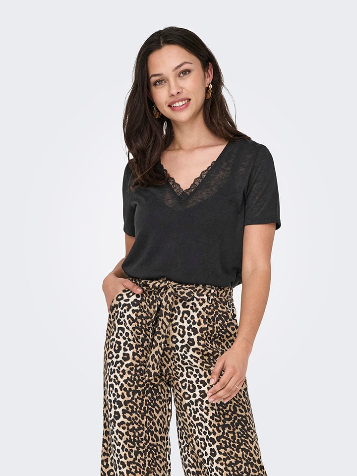 ONLY Shirt in Schwarz günstig kaufen