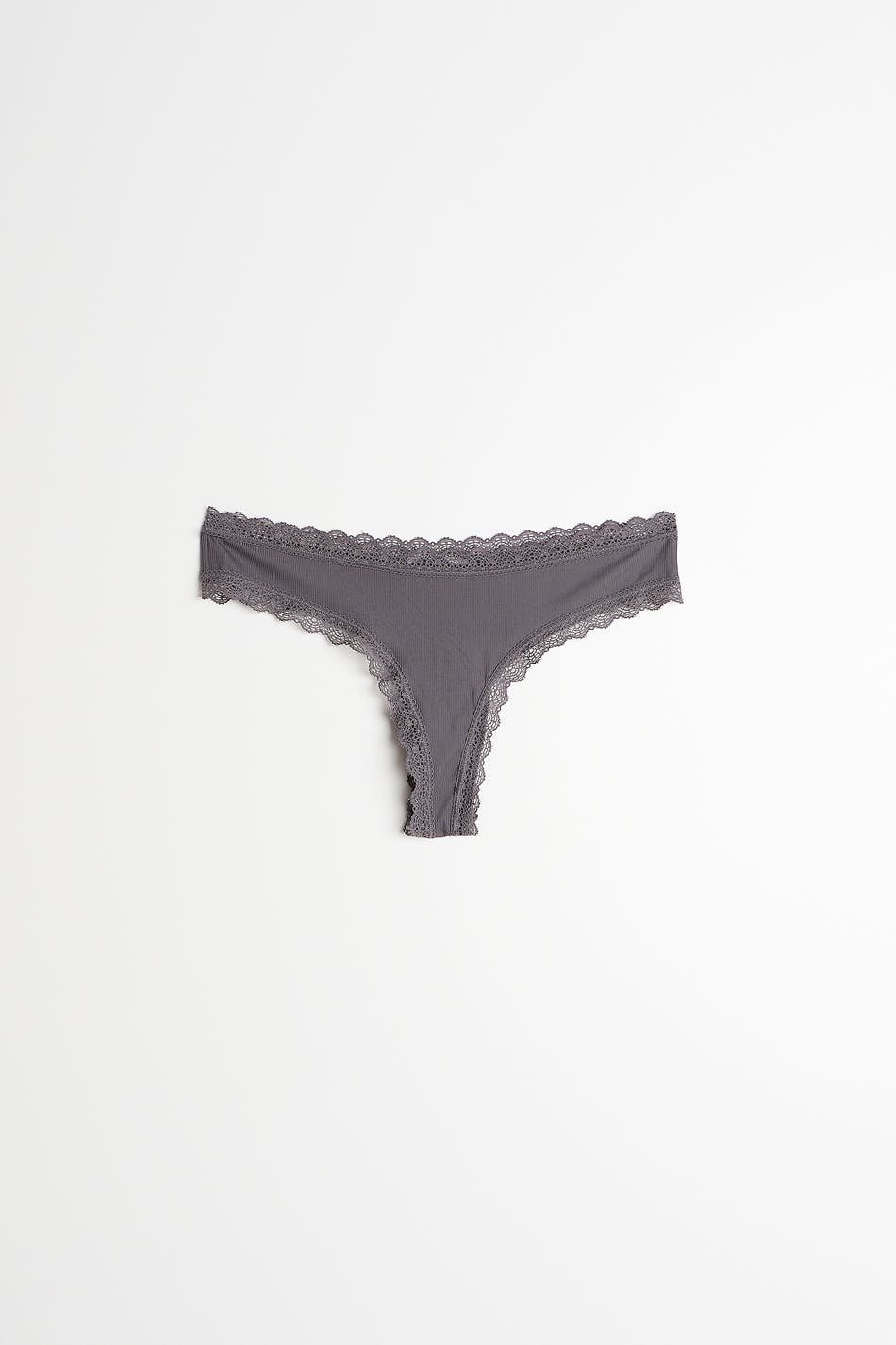 Rib string