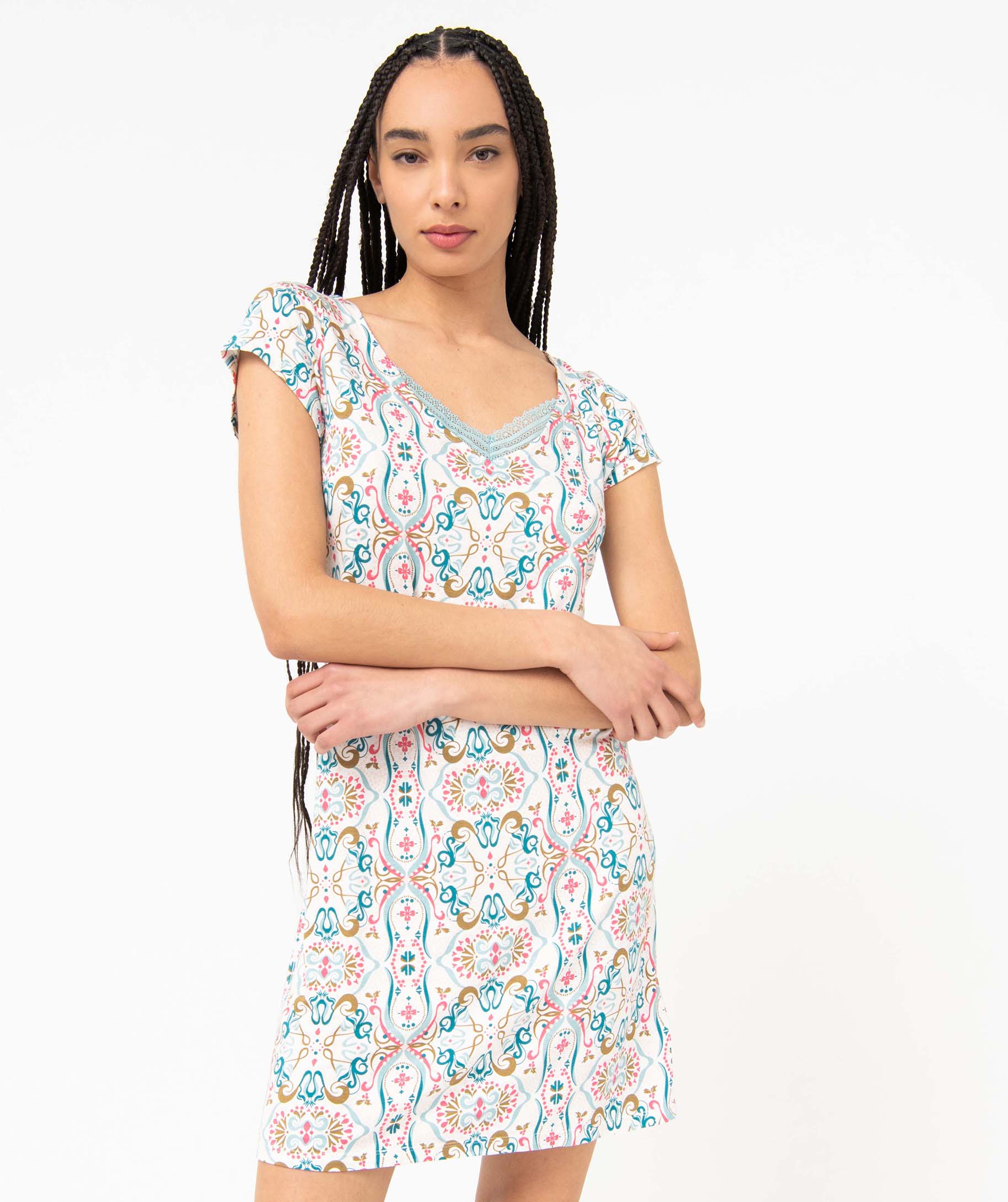 Chemise de nuit en maille extensible avec col V en dentelle ... imprime | GEMO