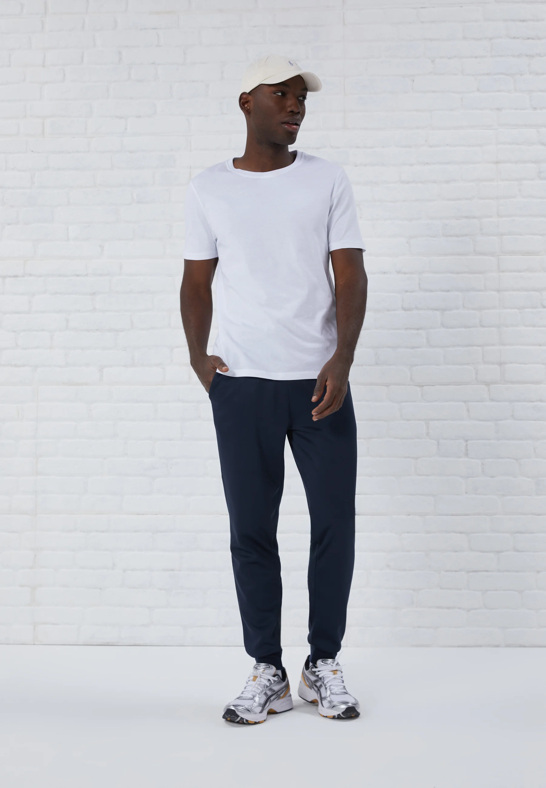 Pantalones deportivos Pier One