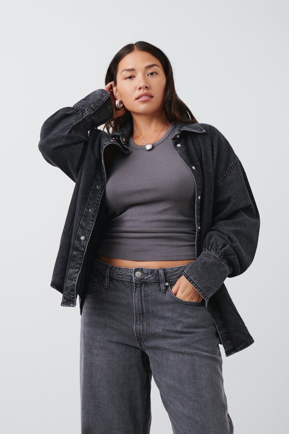 Volume sleeve denim shirt