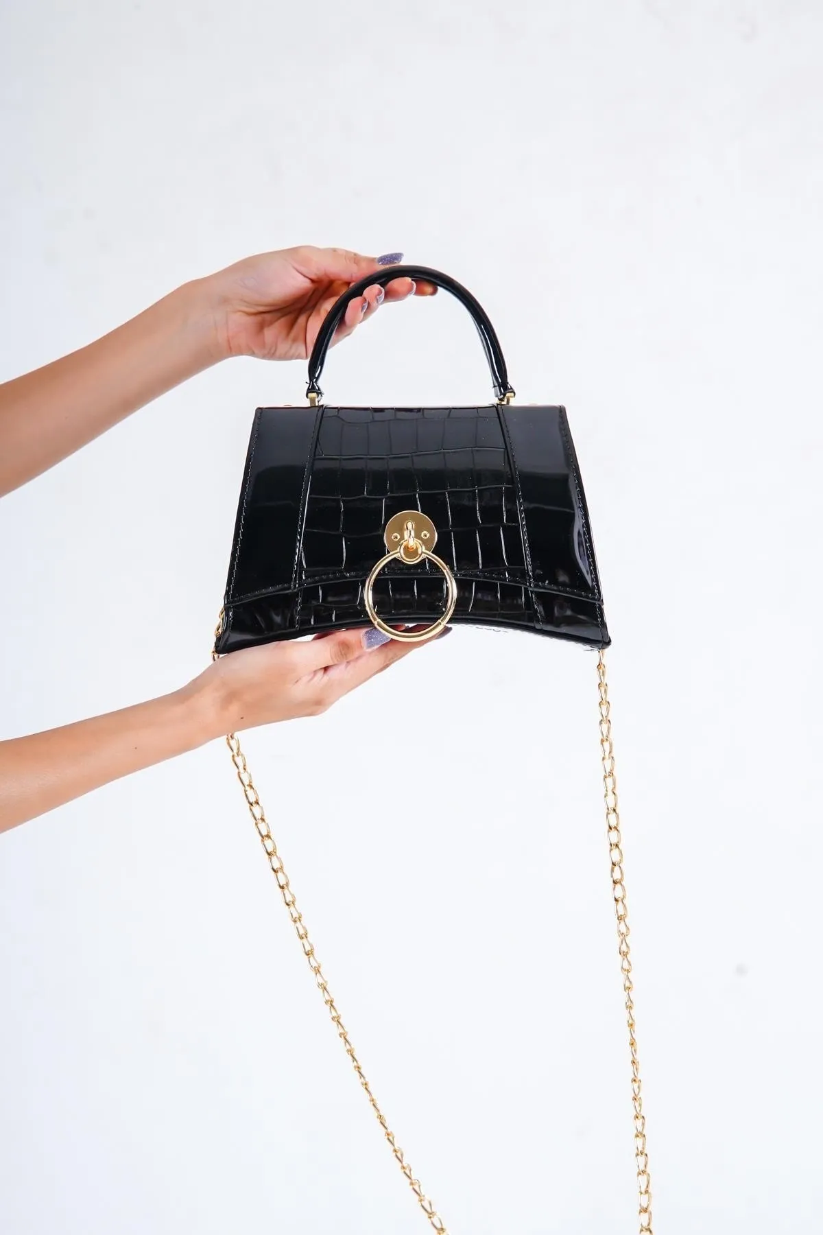 Capone Outfitters  Capone Große Savonita-Spezialtasche für Damen mit Krokodilmuster