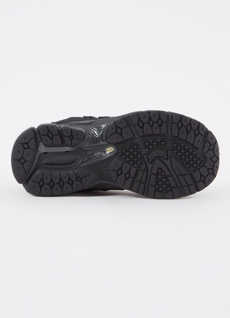 New Balance 2002 sneaker with mesh and suede details