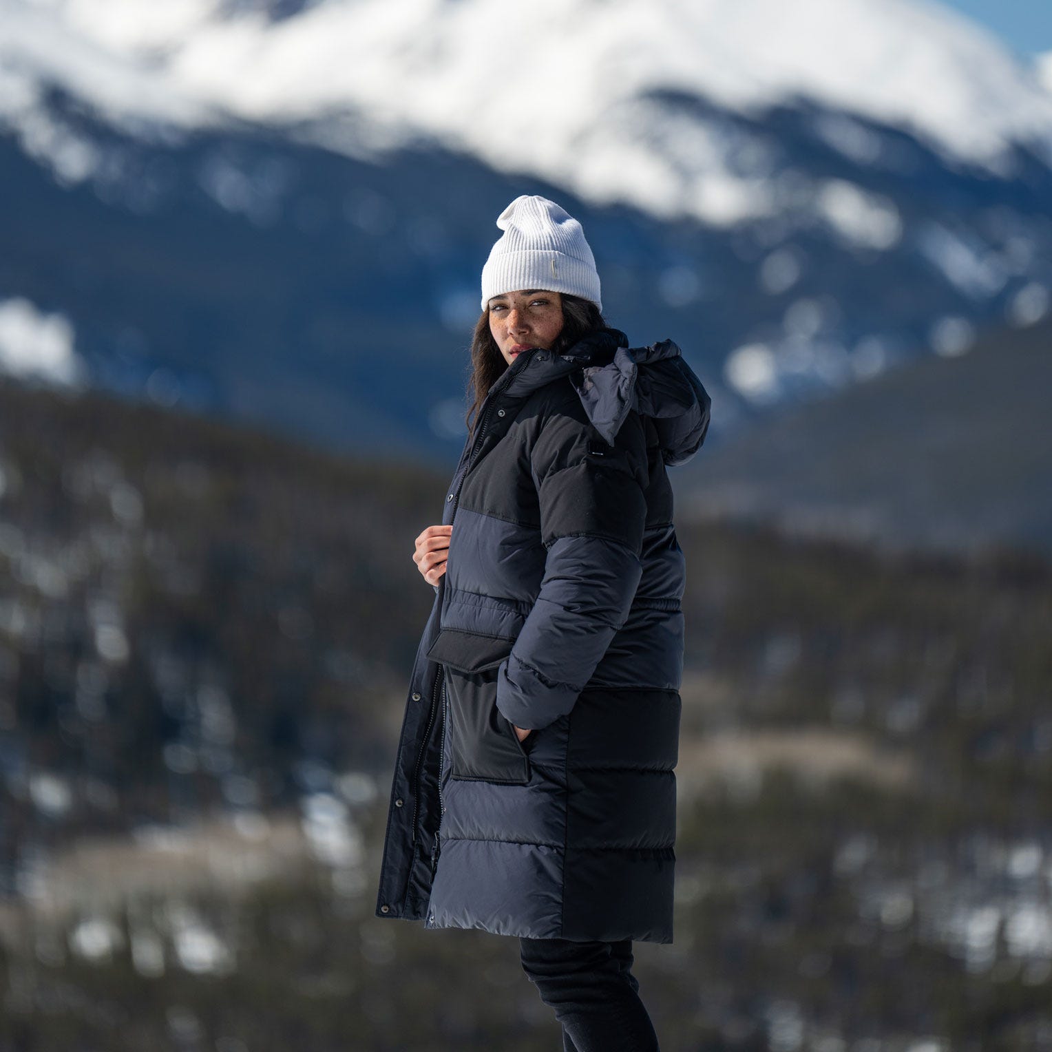 Women's Escape Down Coat
