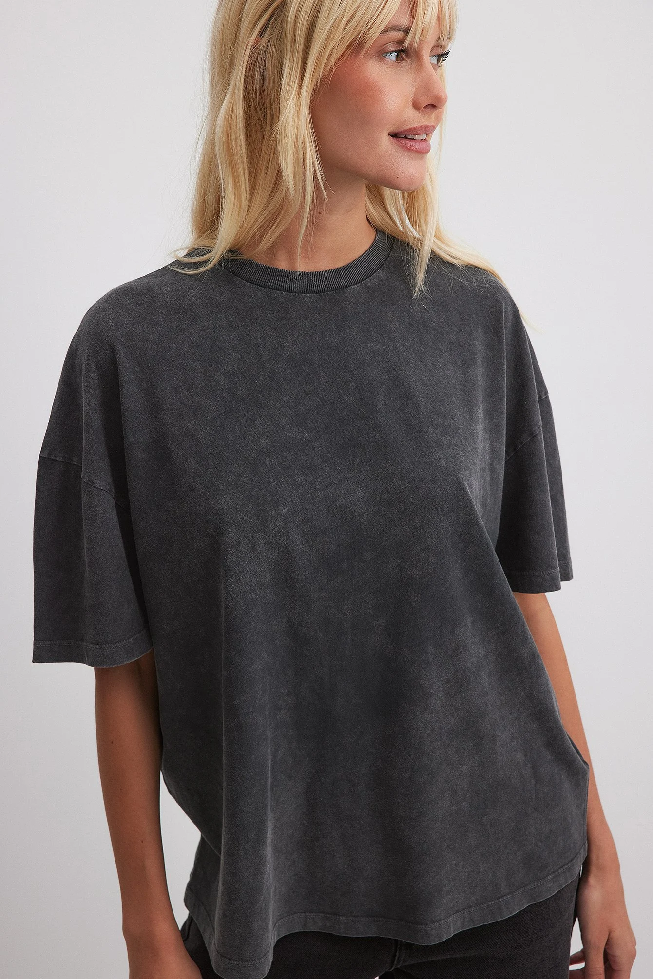 Oversize-T-Shirt in Acid-Wash-Optik